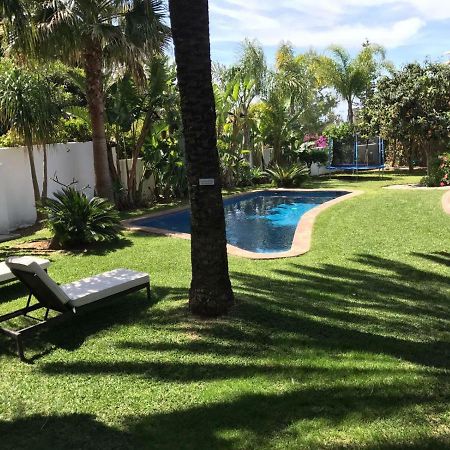 Villa With Heated Pool And Jacuzzi Close To Puerto Banus And Beach Эстепона Экстерьер фото