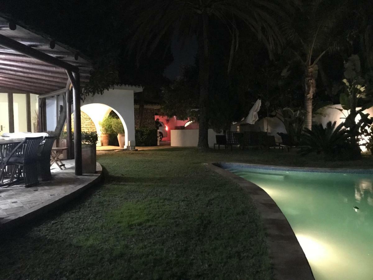Villa With Heated Pool And Jacuzzi Close To Puerto Banus And Beach Эстепона Экстерьер фото